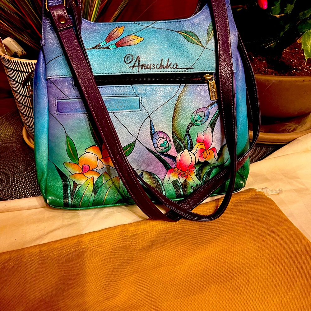 ANUSCHKA handbag and wallet
